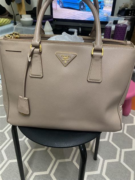 Review: Prada Saffiano Medium Double Zip Top